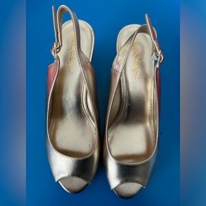 NIB, Never Worn!, Gold Lily Pulitzer Wedges, Size 9